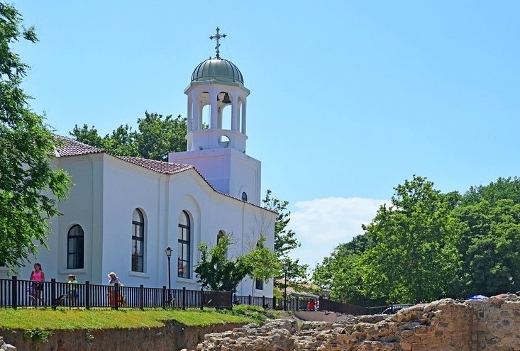 церковь в Созополе